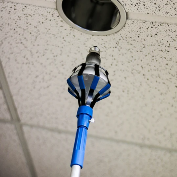 Bulb Changer Kit With Pole - view 2